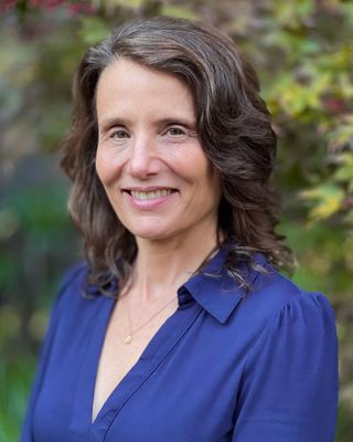 Photo of Amy Shatz, Clinical Social Work/Therapist, LICSW, PMH-C, MPH