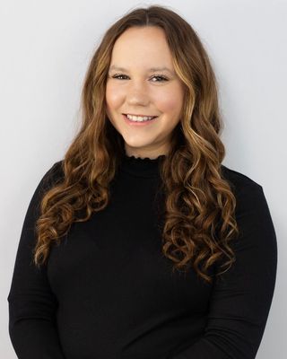 Photo of Halie Whitehead - Halie Merlin, Registered Psychotherapist (Qualifying), MACP, BA