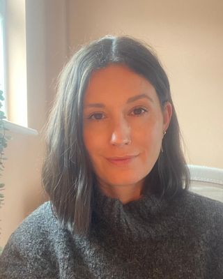Photo of Melanie Evans, Counsellor, MSc, MBACP