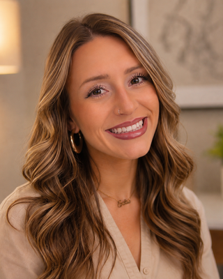 Photo of Erika Ross, Clinical Social Work/Therapist, LCSW