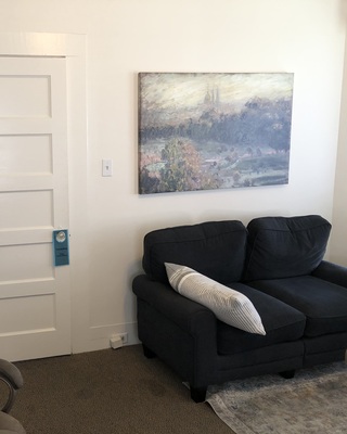 Photo of Golden Hills Counseling Center, Marriage & Family Therapist in Brentwood, CA