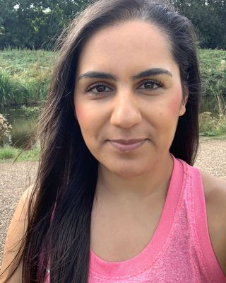 Photo of Sabrina Almas, Psychotherapist, MA, MBACP
