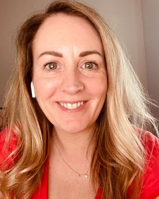 Photo of Maria Parker, Psychotherapist, MIACP
