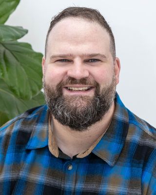Photo of Alex Nicholls - Alexander Nicholls - Art & Game Therapy, Registered Psychotherapist, DTATI, RP