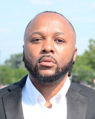 Photo of Saheed Jalade, Psychiatric Nurse Practitioner, PMHNP, BC