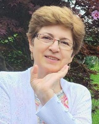Photo of Talat Allahyari - Tina (Talat) Allahyari, Registered Social Worker, PhD