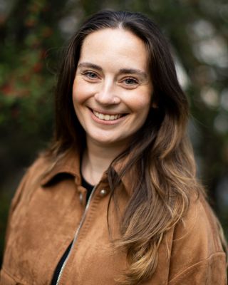 Photo of Victoria Dobbins, Marriage & Family Therapist, PhD, LMFT, ATR-BC