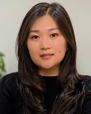 Photo of Olga Tsoy, Registered Psychotherapist (Qualifying), MOC