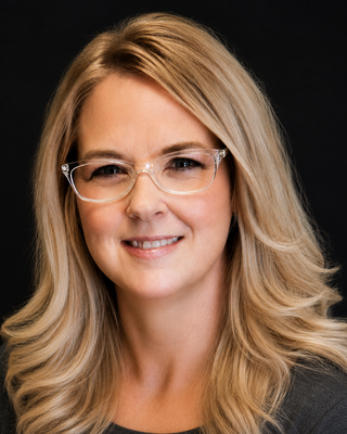 Photo of Shannon Parker, Psychologist, MACP