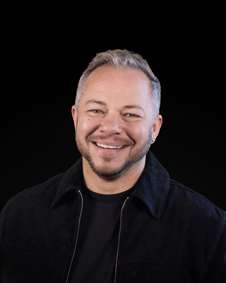 Photo of Hunter Sunrise, Pre-Licensed Professional, MFA, MBA