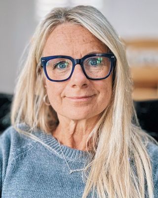Photo of Jeanenne Paula Corderoy, Psychotherapist, DCounsPsych, MBACP