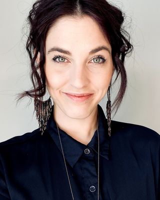Photo of Genieve Morison, Counsellor in Vancouver, BC