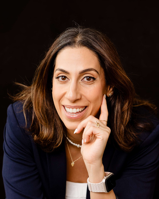 Photo of Dana Waknin, Licensed Professional Counselor, LPC