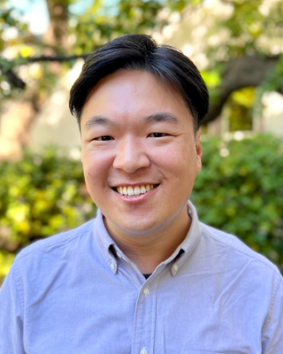 Photo of Brian Yau, Marriage & Family Therapist Associate in California