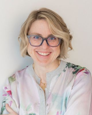 Photo of Tara Gratto, Registered Psychotherapist (Qualifying), M.S.Ed, MACP