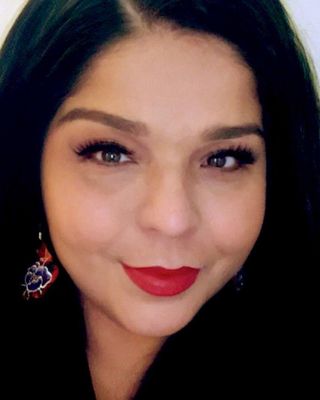 Photo of Corina Mendoza, Marriage & Family Therapist, LMFT