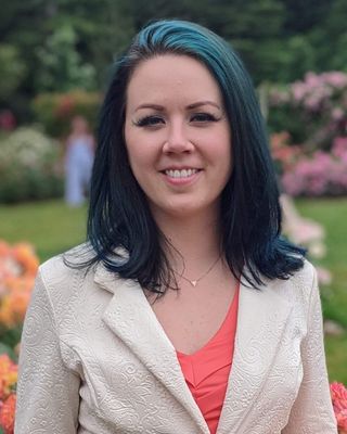 Photo of Lindsay Thompson, Counselor in Westfield, MA