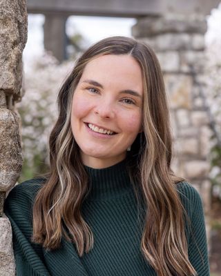 Photo of Danielle DeVille, Psychologist, PhD