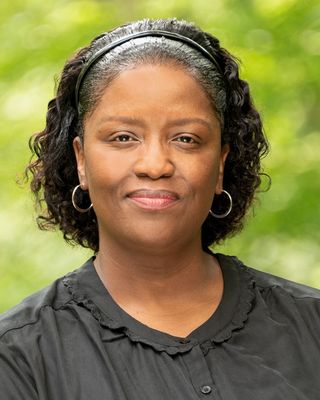 Photo of Shannone Pettie, MSW, Clinical Social Work/Therapist