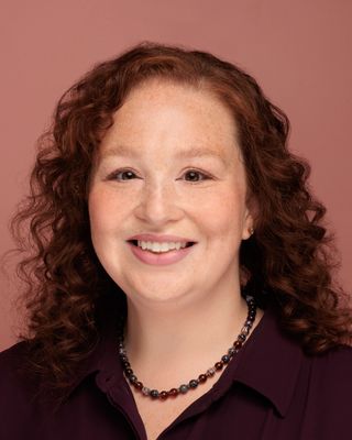 Photo of Amber Moskowitz, Clinical Social Work/Therapist, LCSW, CCTP