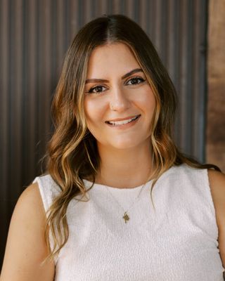 Photo of Tenny Keshishian, Registered Psychotherapist, RP, MACP