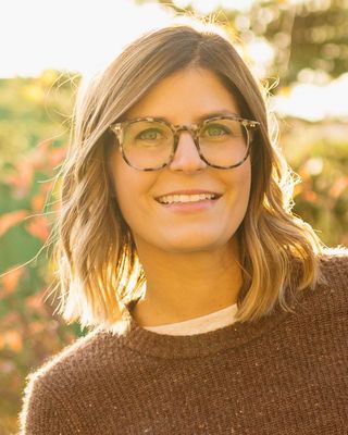 Photo of Hannah Miller, Counsellor, MACP, CCC