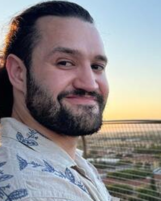 Photo of Noah Dohm, Clinical Social Work/Therapist
