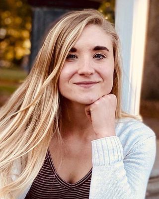 Photo of Raegan Donchess, Clinical Social Work/Therapist, LSW