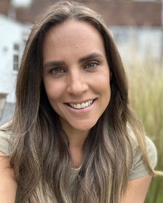 Photo of Georgia Moon, Psychotherapist, MBACP