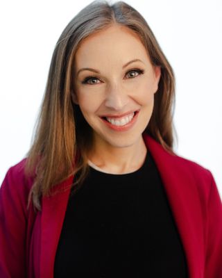 Photo of Danielle Kirshenbaum, Registered Social Worker, MSW, RSW