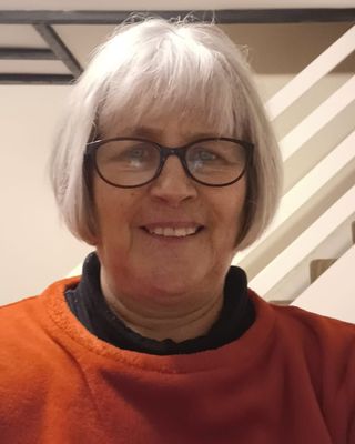 Photo of Jayne Elizabeth Lewis, Counsellor in Northamptonshire, England