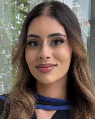 Photo of Jasmeen Tiwana, Pre-Licensed Professional