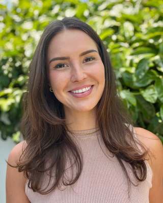 Photo of Allison Zeen - Allison Zeen, Marriage & Family Therapist Associate, AMFT