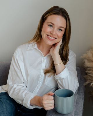 Photo of Madison Vandenthillart, Pre-Licensed Professional, MA, BA