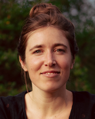 Photo of Georgia Simmons, Psychotherapist, PACFA