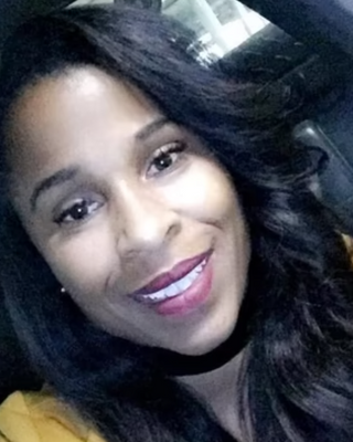 Photo of Kamilah Aqa, Clinical Social Work/Therapist, LCSW