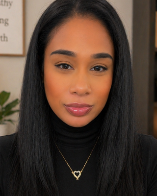 Photo of Jennifer Hernandez, LCSW