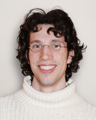 Photo of George David Hodgson, Psychotherapist, DCounsPsych, MNCPS Acc.