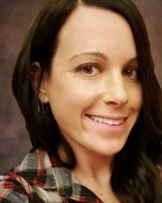 Photo of Raina Harris, Counselor in Manhasset, NY