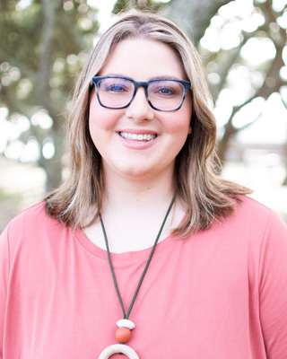 Photo of Lia Zalvin, Marriage & Family Therapist in North Carolina