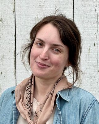 Photo of Christie Roe, Clinical Social Work/Therapist