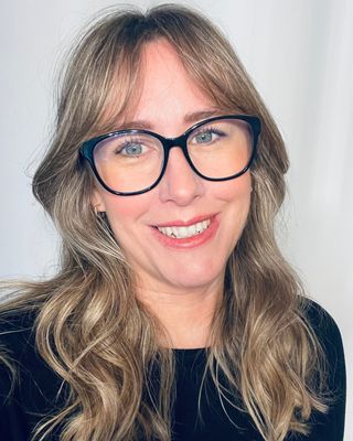 Photo of Jemma Austin, Psychotherapist, MBABCP