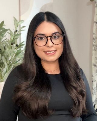 Photo of Jasreen Dhaliwal, Registered Psychotherapist (Qualifying), RP(Q), MA, BASc