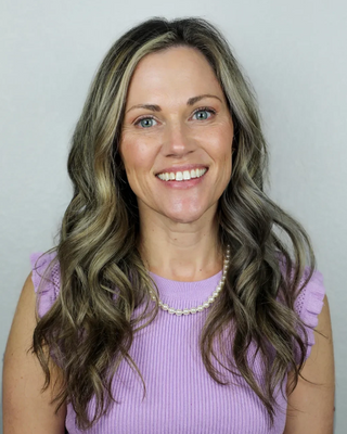 Photo of Lisa Hernandez, Psychiatric Nurse Practitioner, PMHNP, FNP
