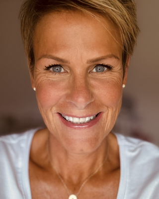 Photo of Charlie Kidd, Counsellor, DCounsPsych, MBACP