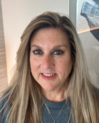Photo of Jennifer Di Donato, Marriage & Family Therapist, LMFT