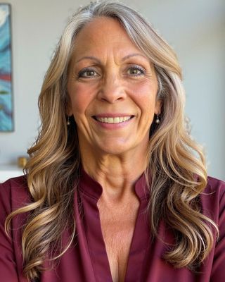 Photo of Fara Murata, Clinical Social Work/Therapist, LCSW, CNEP, ICP, CMDS, CIRP
