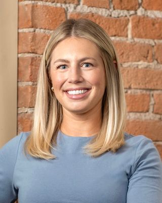 Photo of Jenna Halloran Karl, Clinical Social Work/Therapist, MSW, LICSW