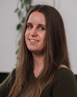 Photo of Laura Whiddon, Counsellor, MC, RCC