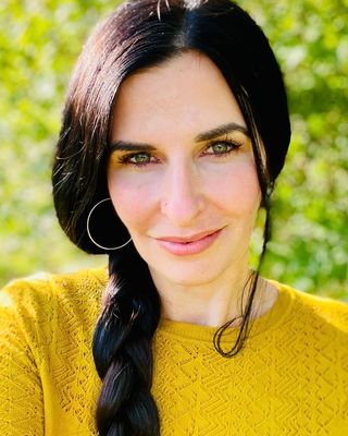 Photo of Fan Flaherty - Fan Flaherty Trauma & PTSD Therapy, Psychotherapist